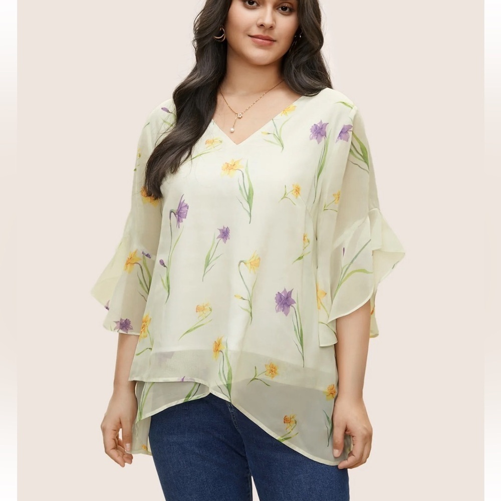 BloomChic Plus Size 4XL Floral Tiered Mesh Asymmetrical Hem Blouse us26